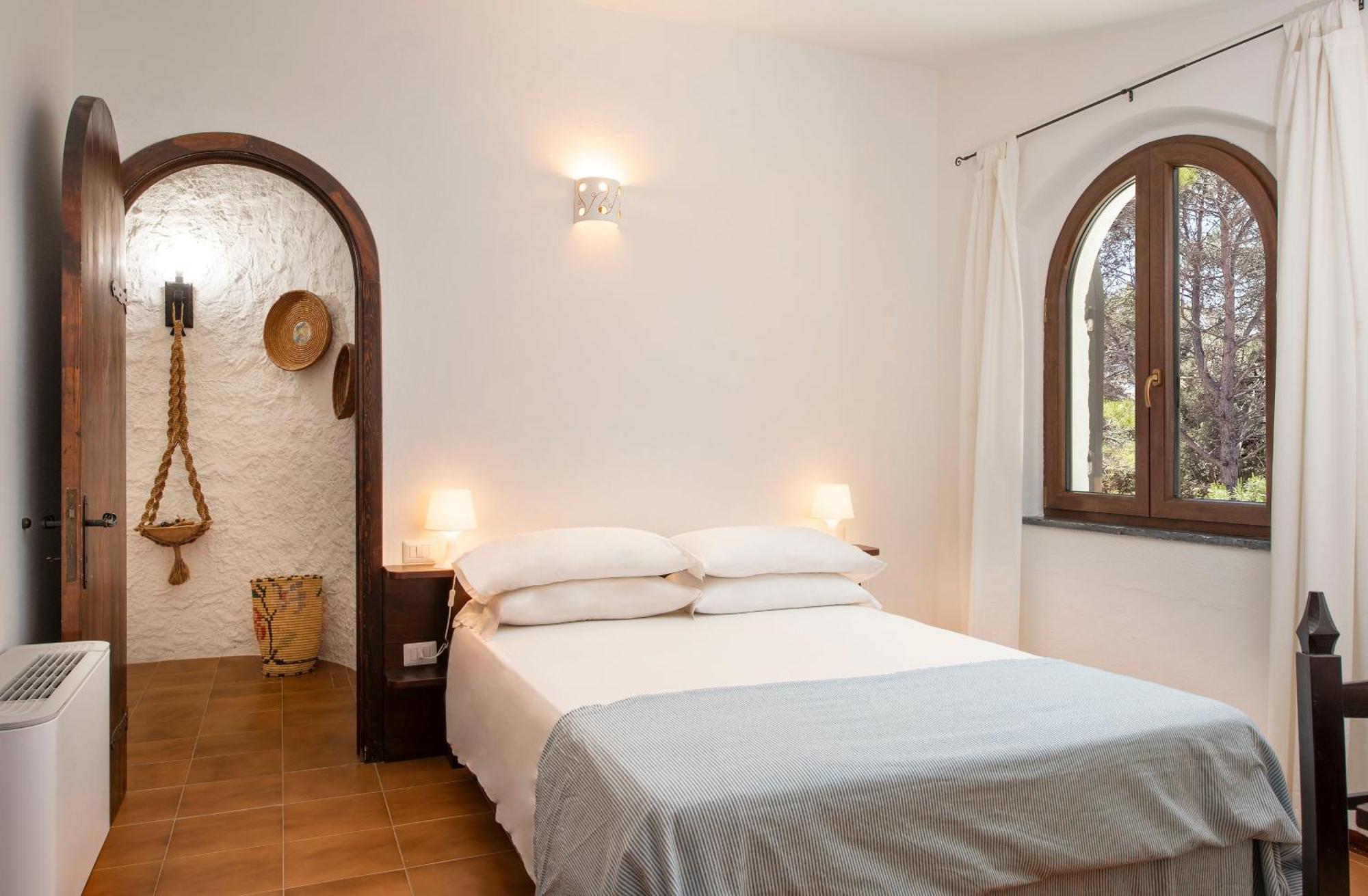 Villa Eliana Sul Mare Porto Pino Exteriör bild